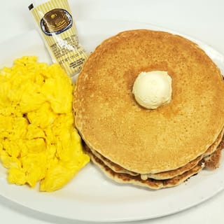 Eggs (3), Pancakes (3)