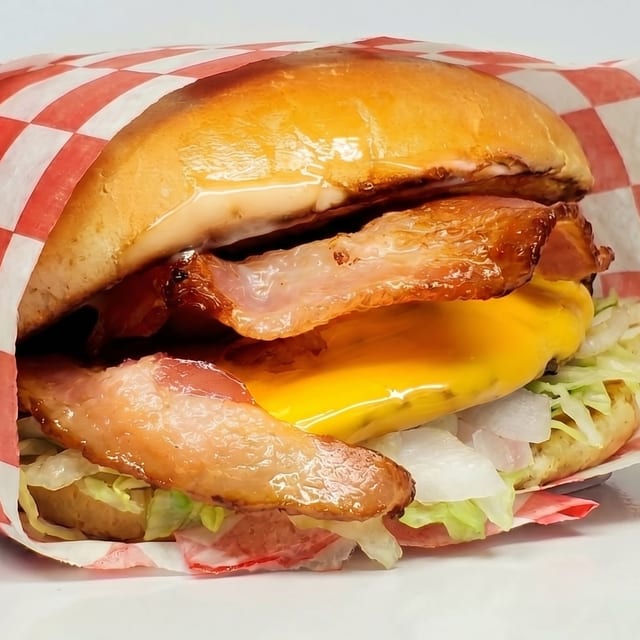 Bacon Cheeseburger.